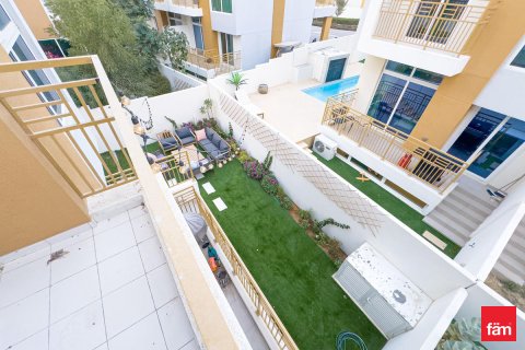 Villetta a schiera in affitto a Dubai, EAU 3 camere da letto, 186.3 mq. № 691241 - foto 2