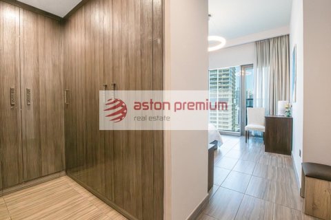 Lägenhet till försäljning i Jumeirah Lake Towers, Dubai, UAE 2 sovrum, 124 kvm Nr. 677139 - fotografi 17