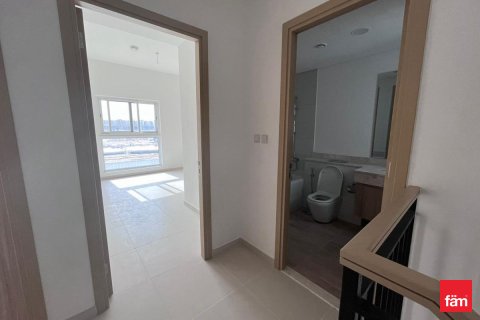 Townhouse sa Dubai, UAE 3 silid-tulugan, 160.6 sq.m. № 652129 - larawan 19