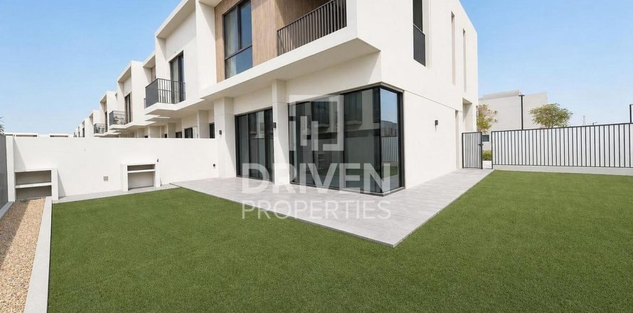 ویلا در The Valley، Dubai ، امارات متحده عربی 4 خوابه ، 370.68 متر مربع.  شماره 765095