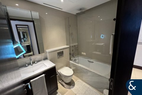 Downtown Dubai (Downtown Burj Dubai), UAE의 임대용 아파트 침실 3개, 226제곱미터 번호 698270 - 사진 16