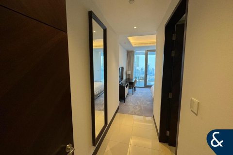 Downtown Dubai (Downtown Burj Dubai), UAE의 임대용 아파트 침실 3개, 226제곱미터 번호 698270 - 사진 10