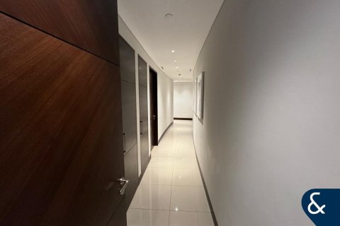 Downtown Dubai (Downtown Burj Dubai), UAE의 임대용 아파트 침실 3개, 226제곱미터 번호 698270 - 사진 6