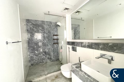 Apartament de închiriat în Business Bay, Dubai, EAU 1 dormitor, 60 mp.  №698269 - poză 9