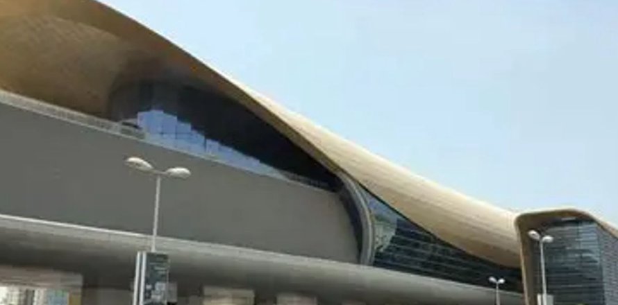 Sklep w Al Furjan, Dubai, ZEA 37.8 mkw. nr 689103