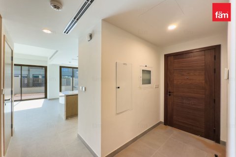 Dubai, संयुक्त अरब अमीरात में टाउनहाउस, 4 बेडरूम, 250.6 वर्ग मीटर, संख्या 689104 - फ़ोटो 5