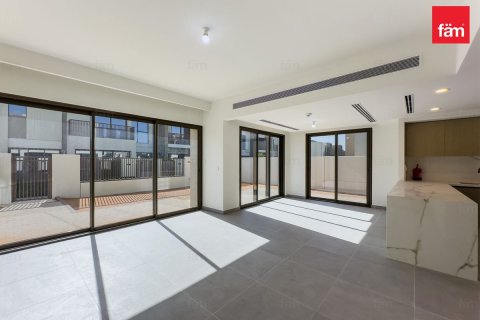 Dubai, संयुक्त अरब अमीरात में टाउनहाउस, 4 बेडरूम, 250.6 वर्ग मीटर, संख्या 689104 - फ़ोटो 2