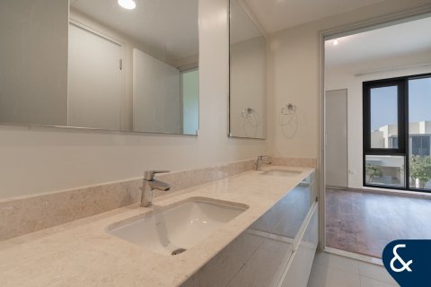 Βίλα σε Dubai Hills Estate, Dubai, ΗΑΕ 5 υπνοδωμάτια, 254 τ.μ. Αρ. 666307 - φωτογραφία 15