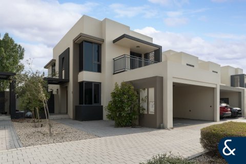 Βίλα σε Dubai Hills Estate, Dubai, ΗΑΕ 5 υπνοδωμάτια, 254 τ.μ. Αρ. 666307 - φωτογραφία 2