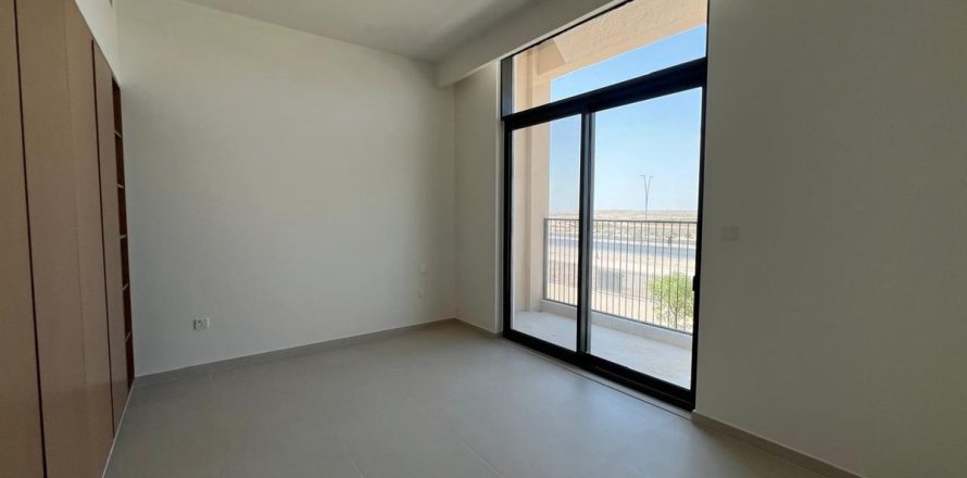 Rekkehus i Dubai, Emiratene 3 soverom, 137.2 kvm nr. 646685