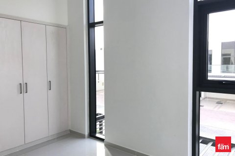 Vila u gradu Dubai, UAE 3 spavaće sobe, 186.8 m2 Br. 646681 - Slika 2