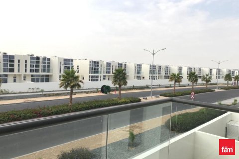 Vila u gradu Dubai, UAE 3 spavaće sobe, 186.8 m2 Br. 646681 - Slika 9