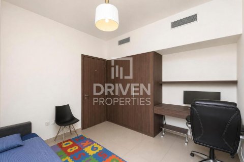 Townhouse in Tilal Al Ghaf, Dubai, UAE 3 bedrooms, 141.12 sq.m. № 745139 - photo 7