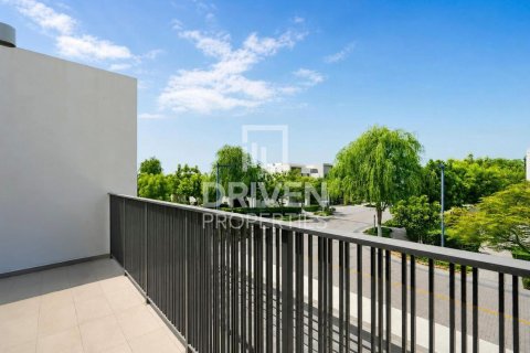 Townhouse in Tilal Al Ghaf, Dubai, UAE 3 bedrooms, 141.12 sq.m. № 745139 - photo 17
