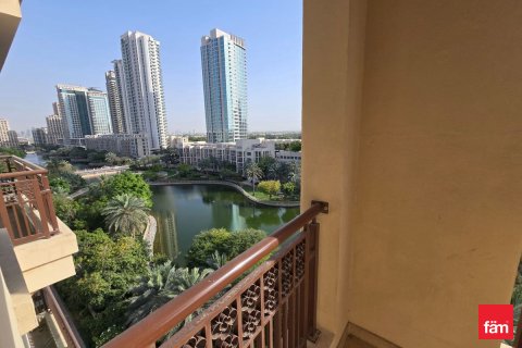 Appartamento in affitto a The Views, Dubai, EAU 3 camere da letto, 185 mq. № 710189 - foto 18