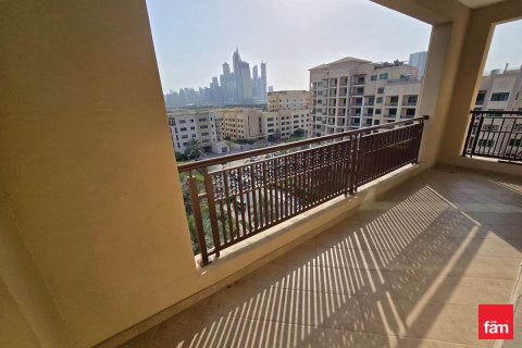 Appartamento in affitto a The Views, Dubai, EAU 3 camere da letto, 185 mq. № 710189 - foto 17