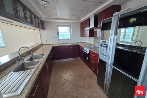Appartamento in affitto a The Views, Dubai, EAU 3 camere da letto, 185 mq. № 710189 - foto 4