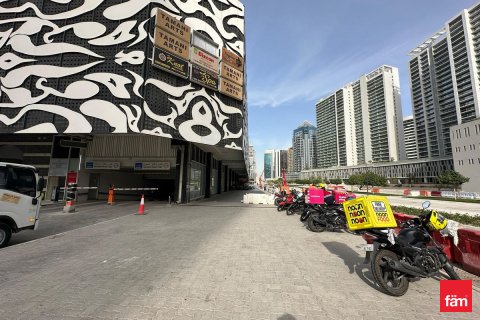Business Bay, Dubai, UAE의 판매용 가게 228.4제곱미터 번호 694039 - 사진 9