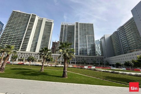 Dyqan në Business Bay, Dubai, Emiratet e Bashkuara Arabe 228.4 m2. № 694039 - Foto 11