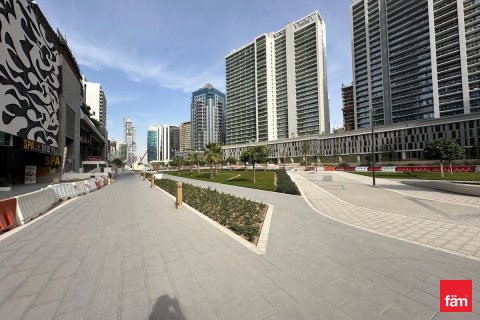 Dyqan në Business Bay, Dubai, Emiratet e Bashkuara Arabe 228.4 m2. № 694039 - Foto 10