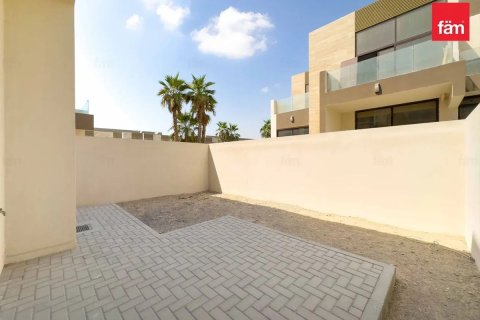 Řadový dům v Dubai, SAE 4 ložnice, 187.2 m² Č.: 694042 - fotografie 12