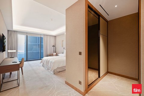 Penthouse in Dubai, UAE 5 bedrooms, 568.5 sq.m. № 622280 - photo 19