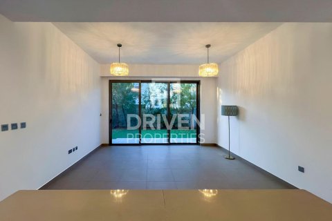 Βίλα σε Dubai Hills Estate, Dubai, ΗΑΕ 4 υπνοδωμάτια, 468.51 τ.μ. Αρ. 744205 - φωτογραφία 1