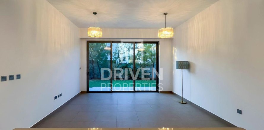 Βίλα σε Dubai Hills Estate, Dubai, ΗΑΕ 4 υπνοδωμάτια, 468.51 τ.μ. Αρ. 744205