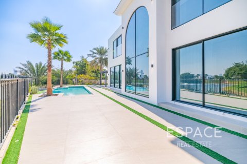 Villa till försäljning i Jumeirah Islands, Dubai, UAE 5 sovrum, 576 kvm Nr. 649866 - fotografi 20