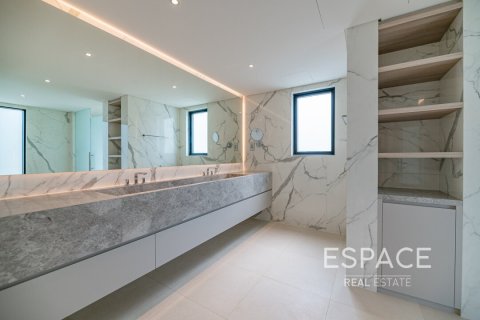 Villa till försäljning i Jumeirah Islands, Dubai, UAE 5 sovrum, 576 kvm Nr. 649866 - fotografi 16