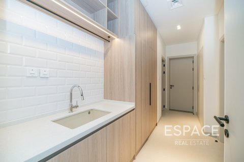Villa till försäljning i Jumeirah Islands, Dubai, UAE 5 sovrum, 576 kvm Nr. 649866 - fotografi 18