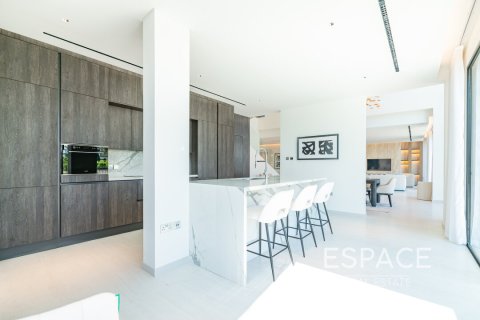 Villa till försäljning i Jumeirah Islands, Dubai, UAE 5 sovrum, 576 kvm Nr. 649866 - fotografi 5