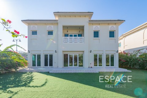 Villa till försäljning i Al Furjan, Dubai, UAE 4 sovrum, 443 kvm Nr. 649865 - fotografi 18