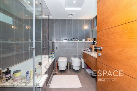 Villa till försäljning i Jumeirah Park, Dubai, UAE 4 sovrum, 455 kvm Nr. 649861 - fotografi 8