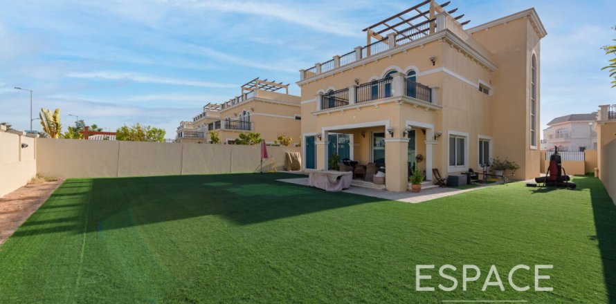 Villa i Jumeirah Park, Dubai, UAE 4 sovrum, 455 kvm Nr. 649861
