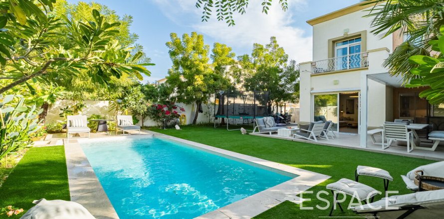 Villa i The Springs, Dubai, UAE 3 sovrum, 232 kvm Nr. 649863