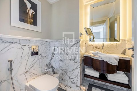 Apartment in Downtown Dubai (Downtown Burj Dubai), UAE 4 bedrooms, 264 sq.m. № 602915 - photo 18