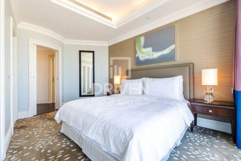 Apartment in Downtown Dubai (Downtown Burj Dubai), UAE 4 bedrooms, 264 sq.m. № 602915 - photo 6