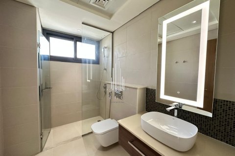 Vilë në Yas Island, Abu Dhabi, Emiratet e Bashkuara Arabe 5 dhoma gjumi, 581.1 m2. № 557424 - Foto 26