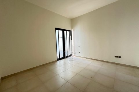 Vilë në Yas Island, Abu Dhabi, Emiratet e Bashkuara Arabe 5 dhoma gjumi, 581.1 m2. № 557424 - Foto 20