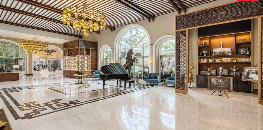 ویلا در Dubai ، امارات متحده عربی 4 خوابه ، 350.2 متر مربع.  شماره 705662