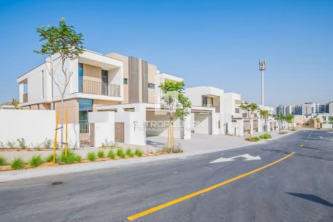 Βίλα σε Al Furjan, Dubai, ΗΑΕ 4 υπνοδωμάτια, 420 τ.μ. Αρ. 663942 - φωτογραφία 18