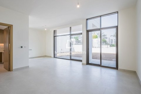 Βίλα σε Al Furjan, Dubai, ΗΑΕ 4 υπνοδωμάτια, 420 τ.μ. Αρ. 663942 - φωτογραφία 3
