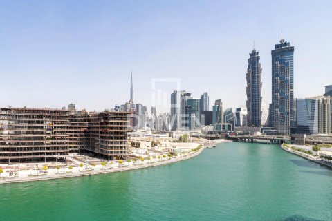 Lägenhet uthyres i Al Wasl, Dubai, UAE 3 sovrum, 194 kvm Nr. 654968 - fotografi 1