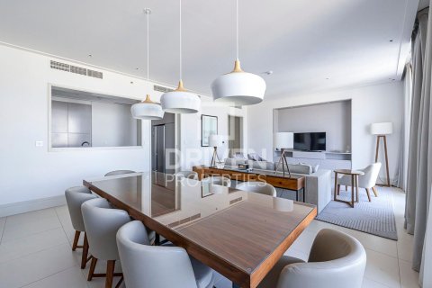 Apartment in Downtown Dubai (Downtown Burj Dubai), UAE 3 bedrooms, 184 sq.m. № 654966 - photo 11