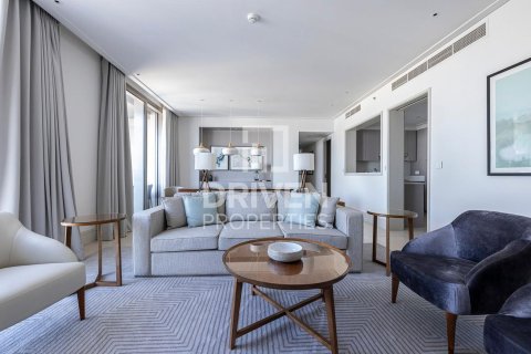 Apartment in Downtown Dubai (Downtown Burj Dubai), UAE 3 bedrooms, 184 sq.m. № 654966 - photo 1