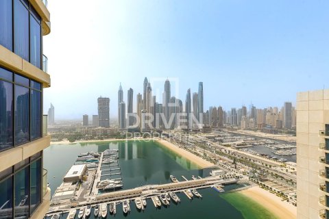 Apartman u gradu Dubai Harbour, Dubai, UAE 2 spavaće sobe, 100 m2 Br. 655265 - Slika 1