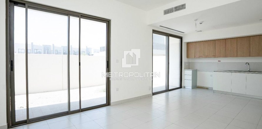 Radový dom v Dubai South (Dubai World Central), Dubai, SAE 3 spálne, 172 m2 č. 665271