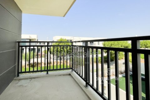 Villa Dubai Hills Estatejā, AAE 4 istabas, 194 m2 Nr. 687102