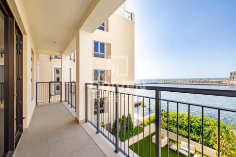 Appartamento in affitto a Jumeirah, Dubai, EAU 2 camere da letto, 119 mq. № 603063 - foto 11